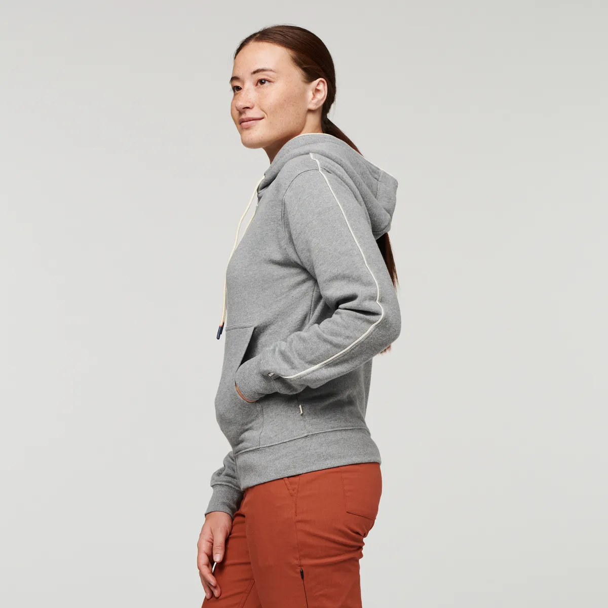 Cotopaxi Do Good sweat femme Heather Grey coton bio