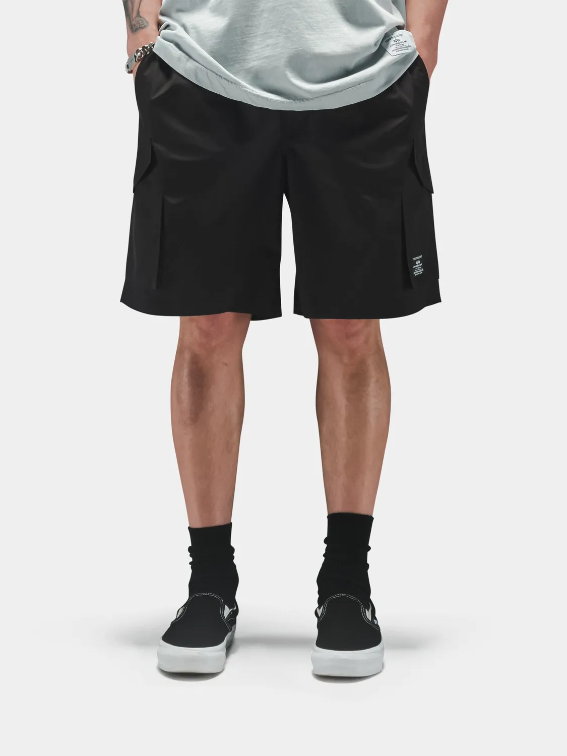 Alpha Industries CWU 36/P short noir cargo