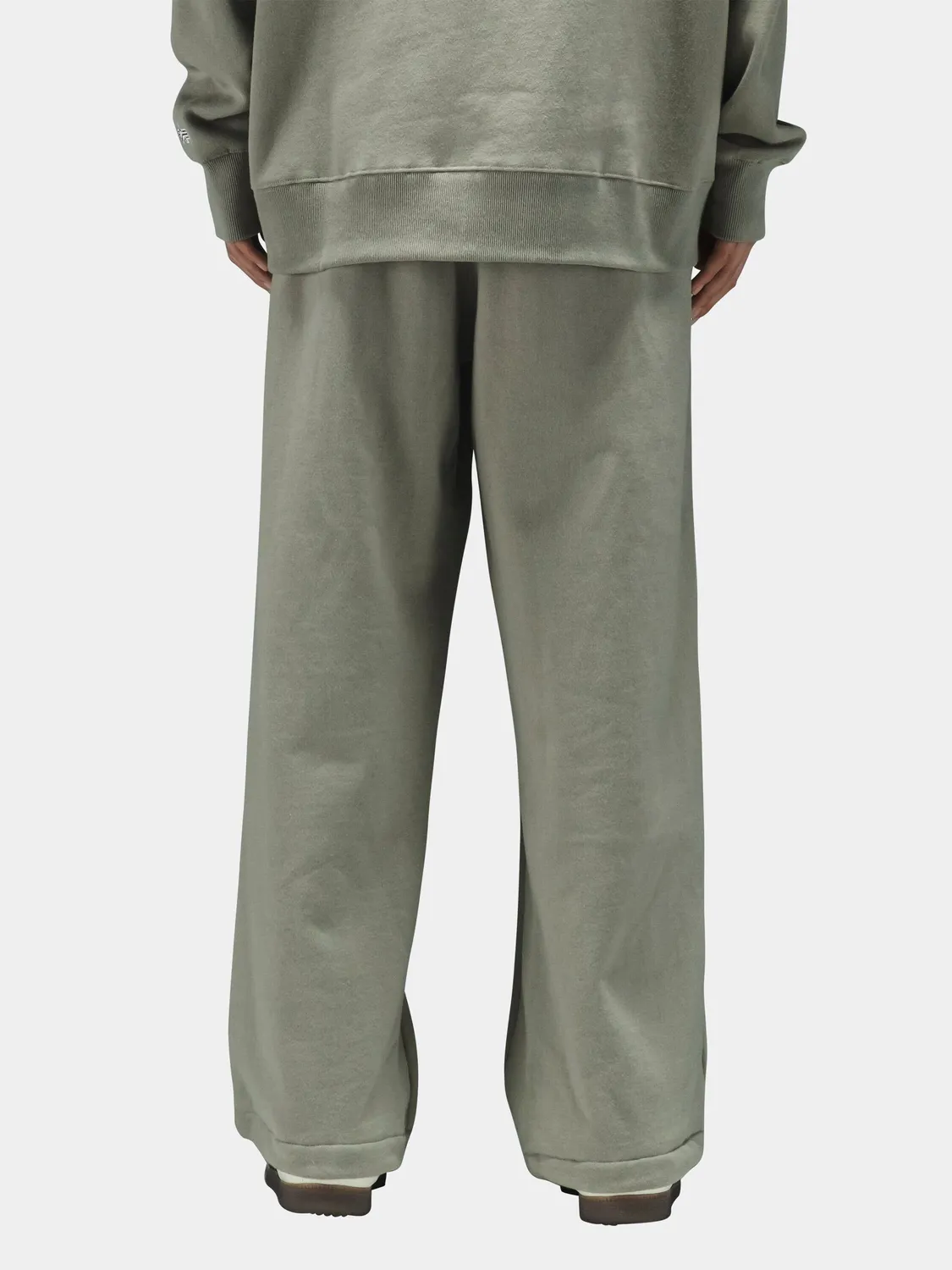 Alpha Industries Essential jogging gris coton coupe droite
