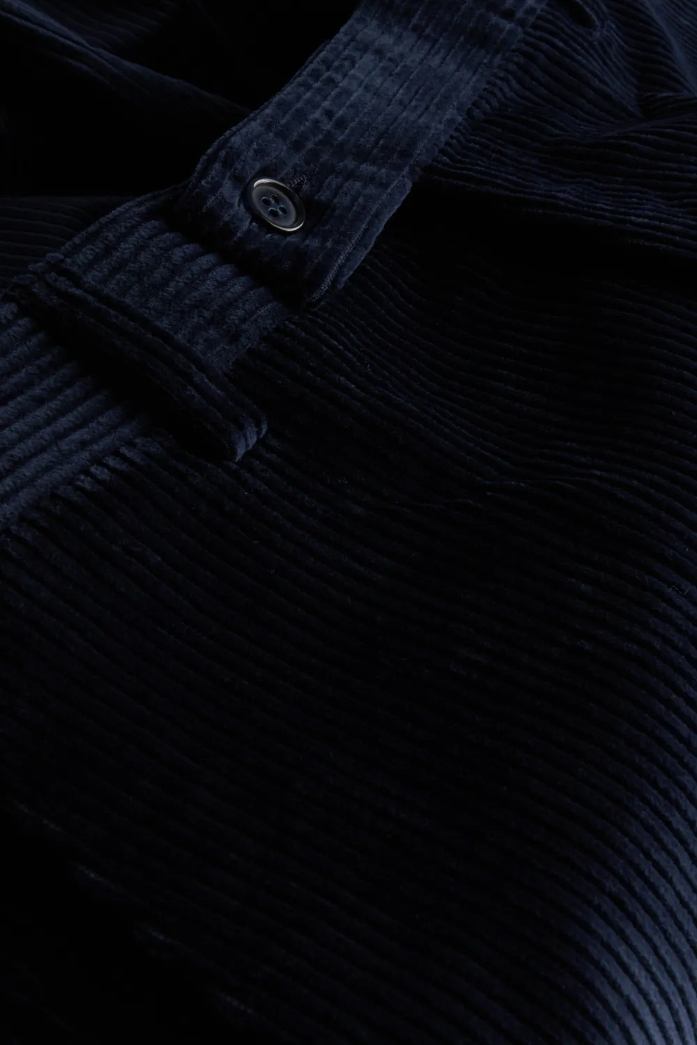 Hollington Jules pantalon velours bleu marine coupe ample