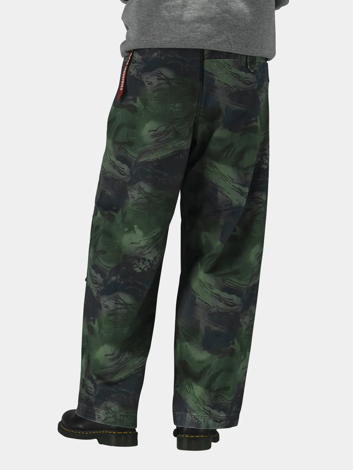 Alpha Industries Oversized Washed pantalon olive camo