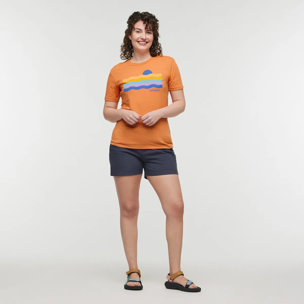 Cotopaxi Disco Wave t-shirt femme graphique rétro