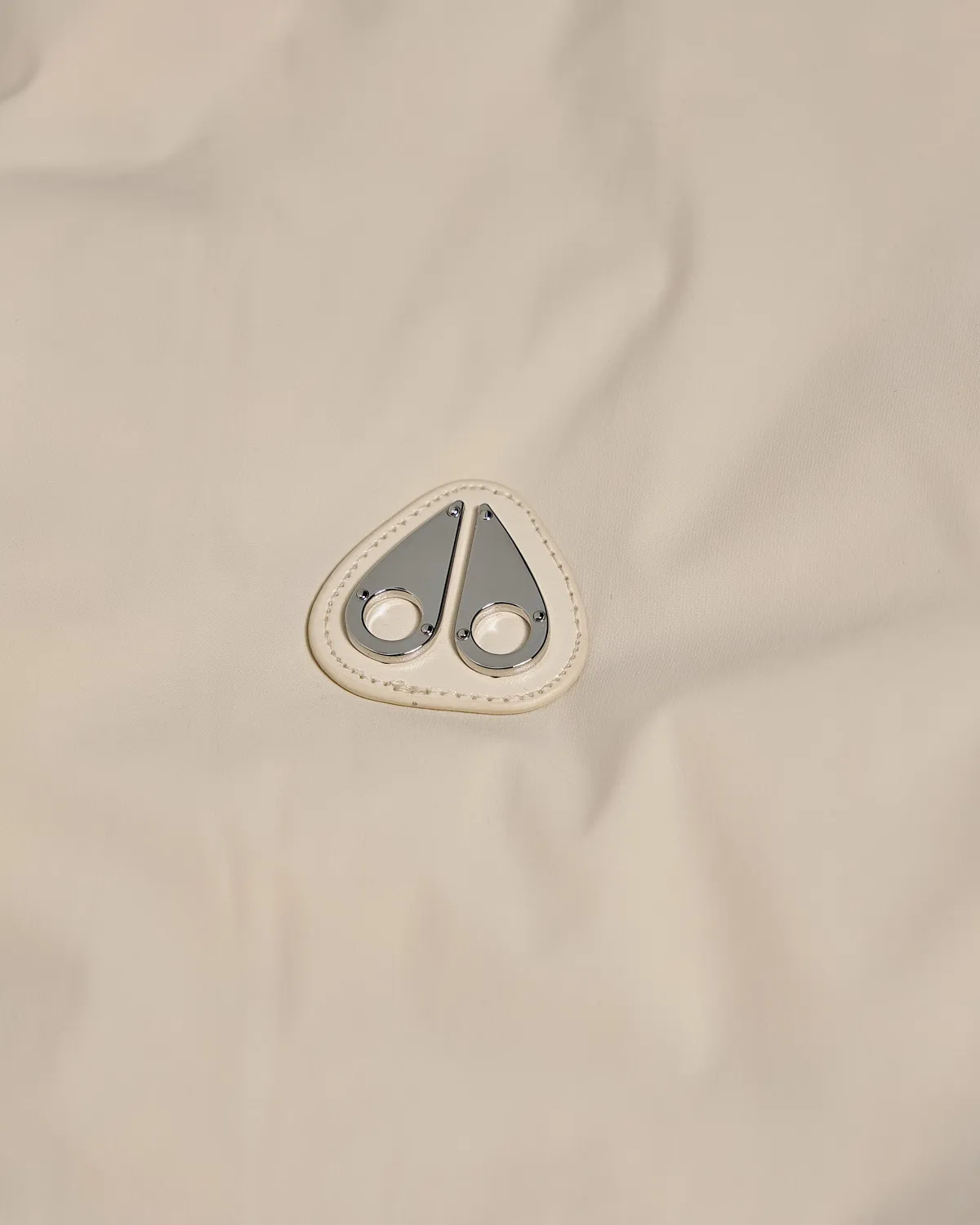 Moose Knuckles Tegan Down Bomber veste alabaster légère
