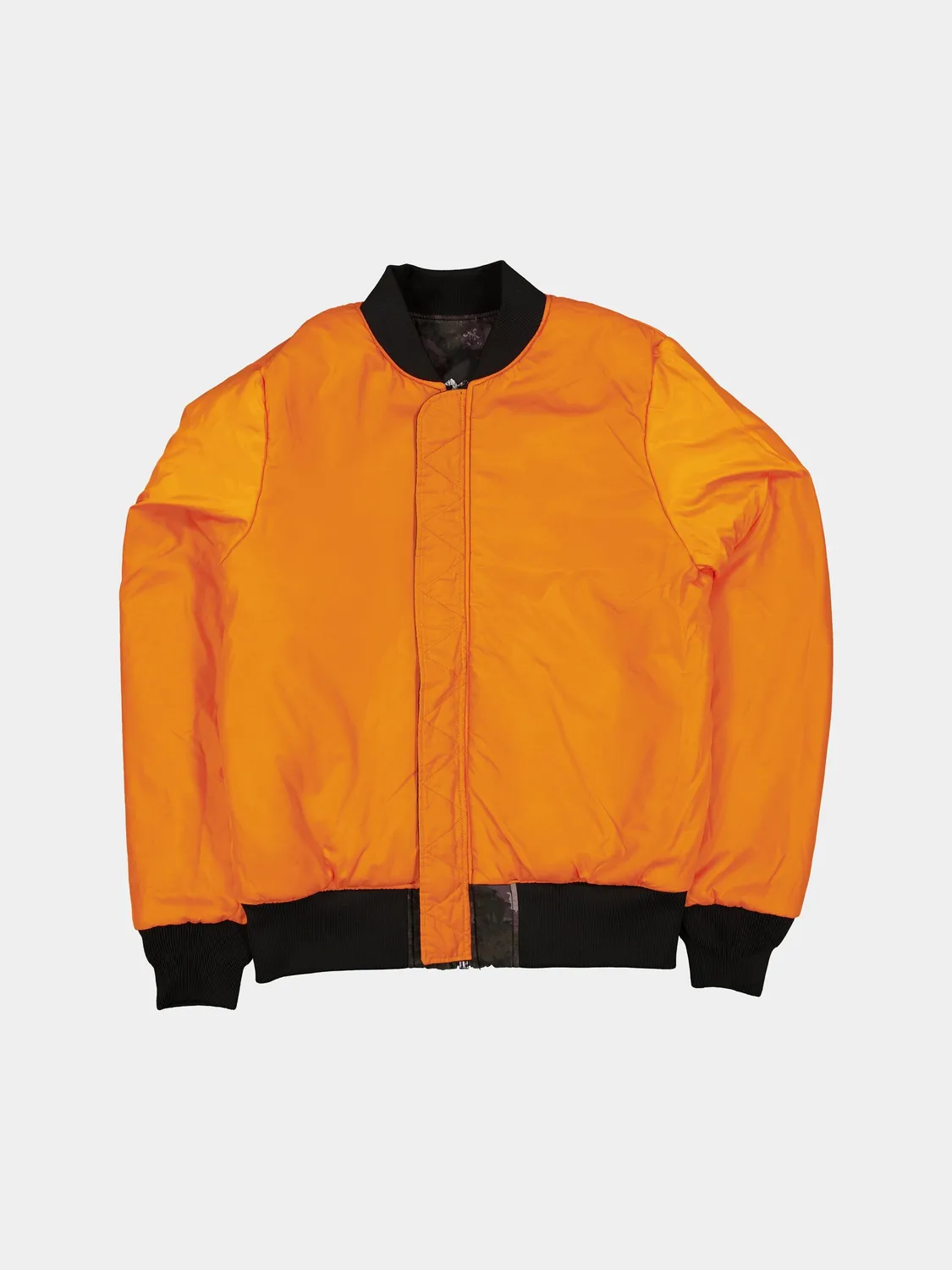 Alpha Industries Mets New Era MA-1 blouson black camo
