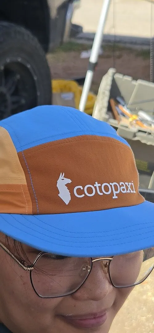 Cotopaxi Tech casquette 5 panneaux réglable