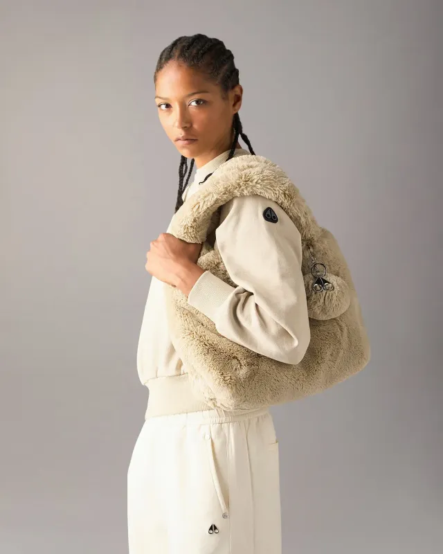 Moose Knuckles Mini Bunny Sac Tote Peluche