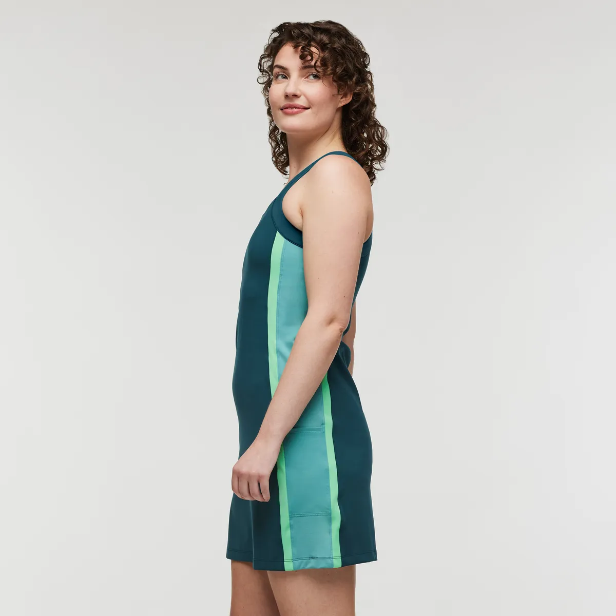 Cotopaxi Muevo robe sport femme stretch respirante