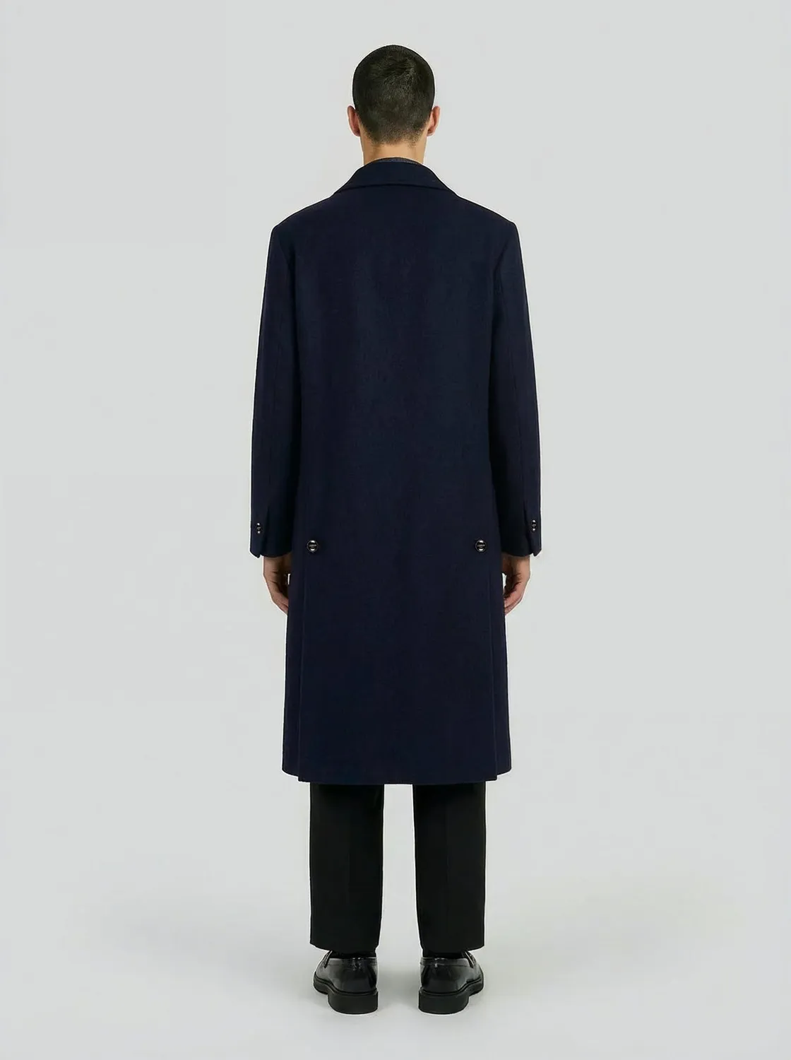 Lebrun Manteau long bleu nuit laine coupe droite