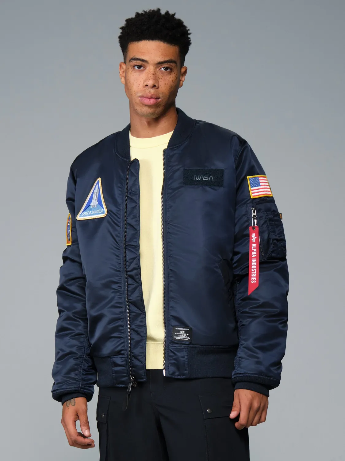 Alpha Industries MA-1 NASA bomber Replica Blue patchs