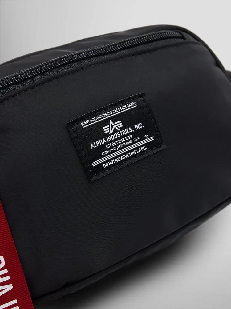 Alpha Industries Crew sac banane noir nylon 4L