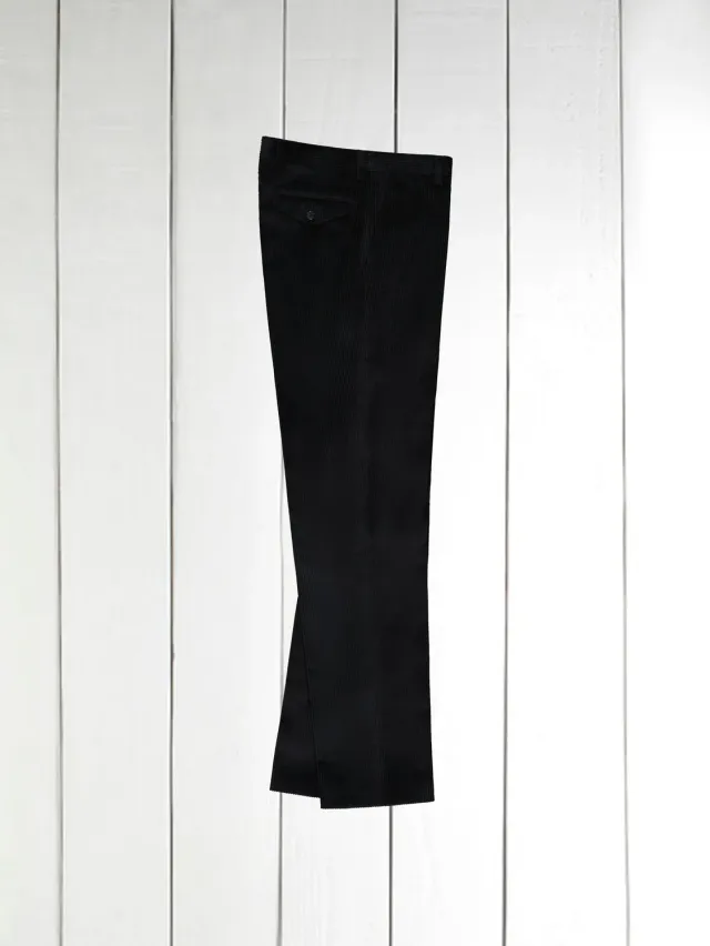 Hollington Jules pantalon noir velours coupe ample
