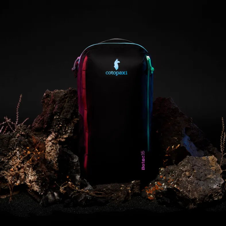 Cotopaxi Batac 16L sac à dos Del Día Dark léger