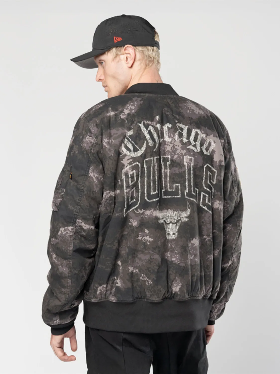 Alpha Industries MA-1 Bulls bomber black camo réversible