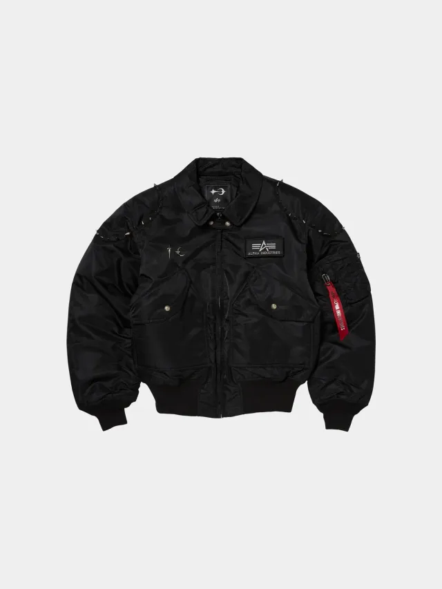 Alpha Industries Thug Club CWU 45/P blouson noir clouté