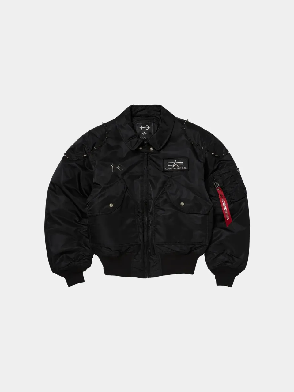 Alpha Industries Thug Club CWU 45/P blouson noir clouté