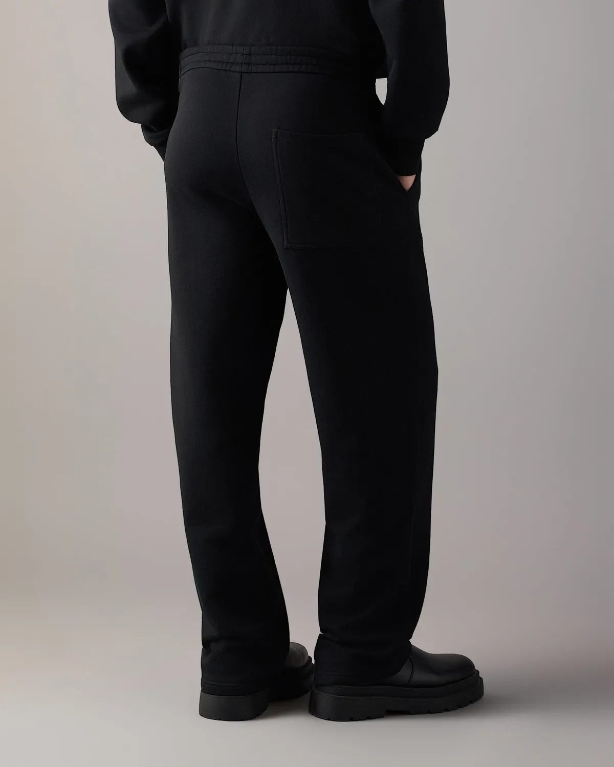 Moose Knuckles Yul jogging noir coupe barrel