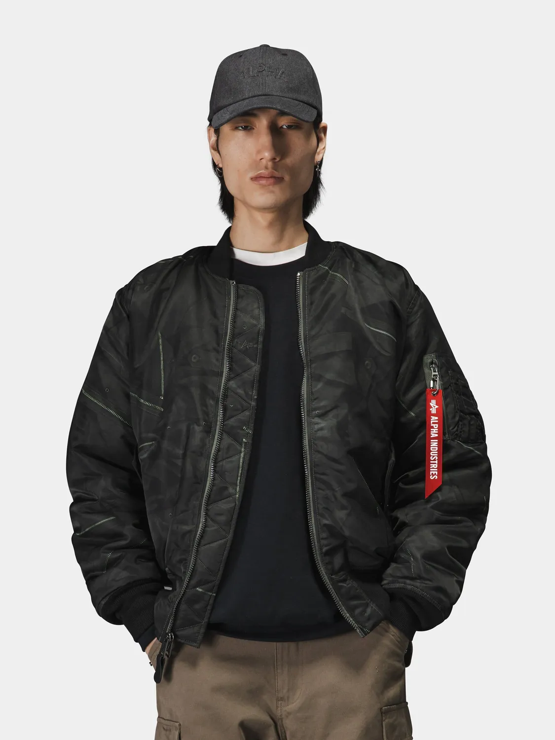 Alpha Industries MA-1 Zippered Print bomber nylon M-65