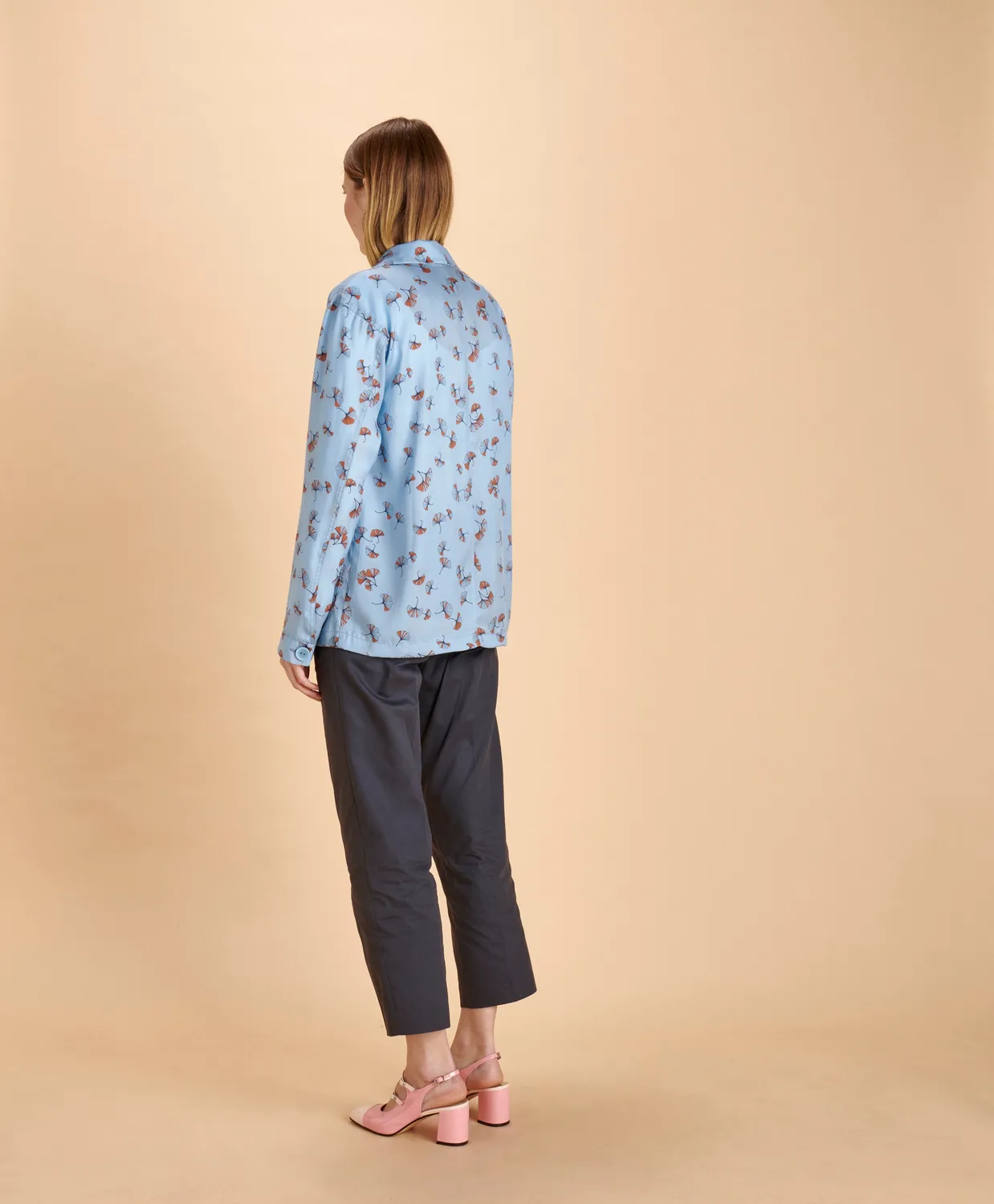 Soubacq Le Bleu Ispahan veste satin de soie bleu