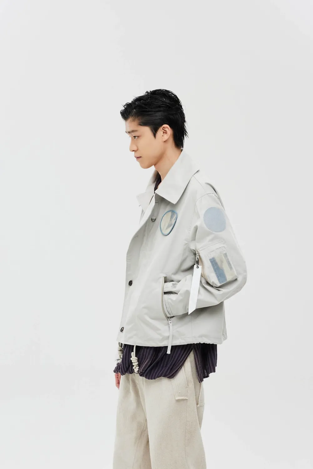 Jiyongkim x Alpha Sun-Bleached Wide Collar veste coton Light Gray