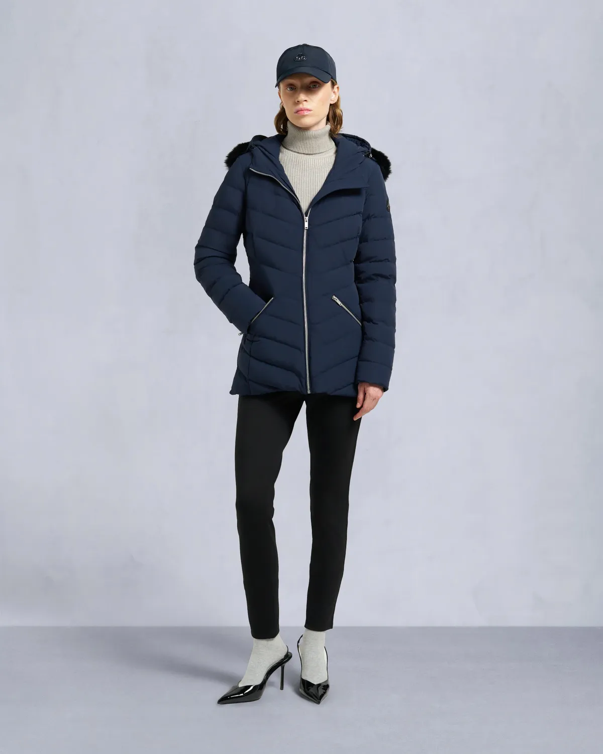Moose Knuckles Roselawn doudoune cintrée bleu