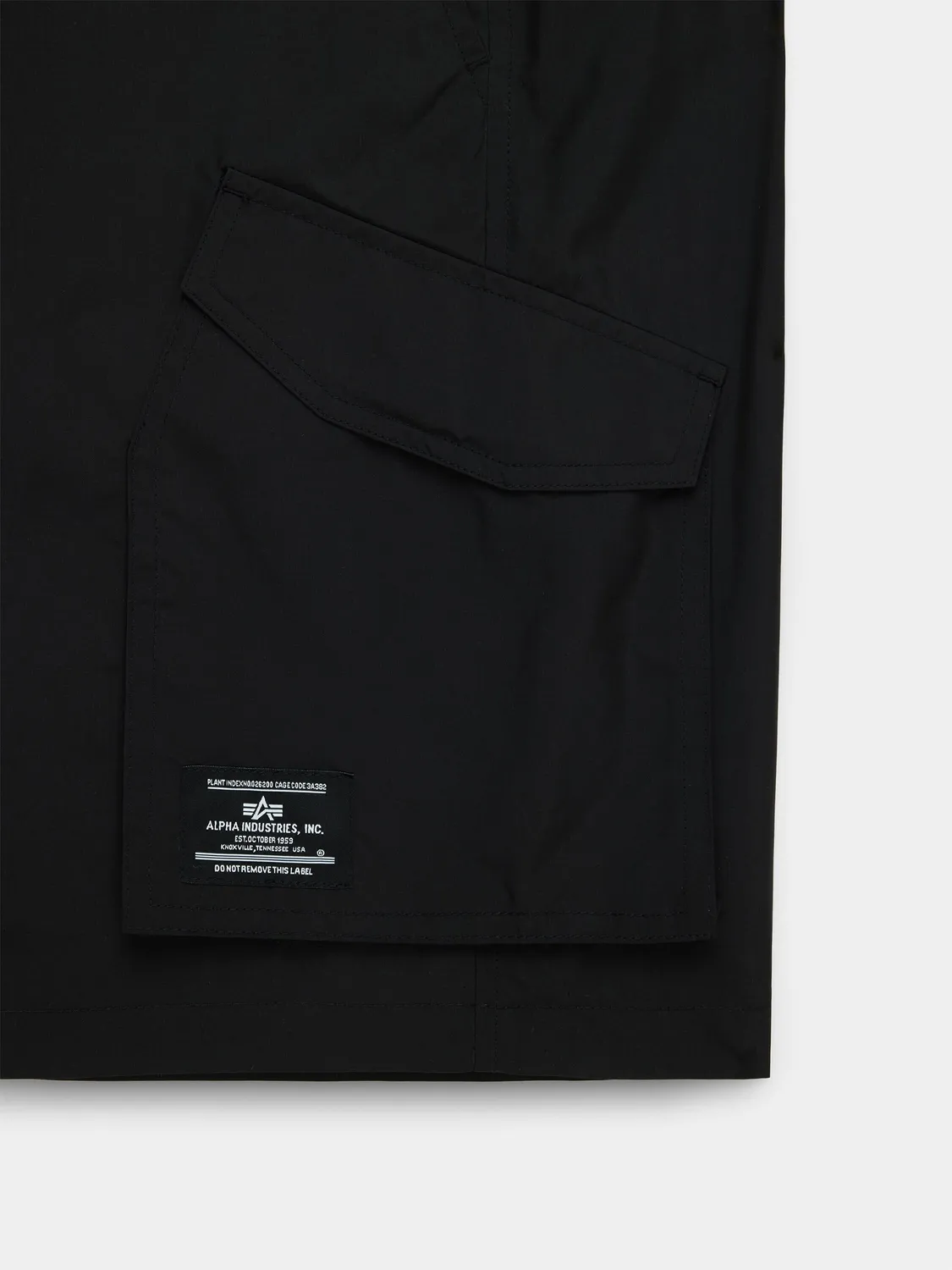 Alpha Industries CWU 36/P short noir cargo