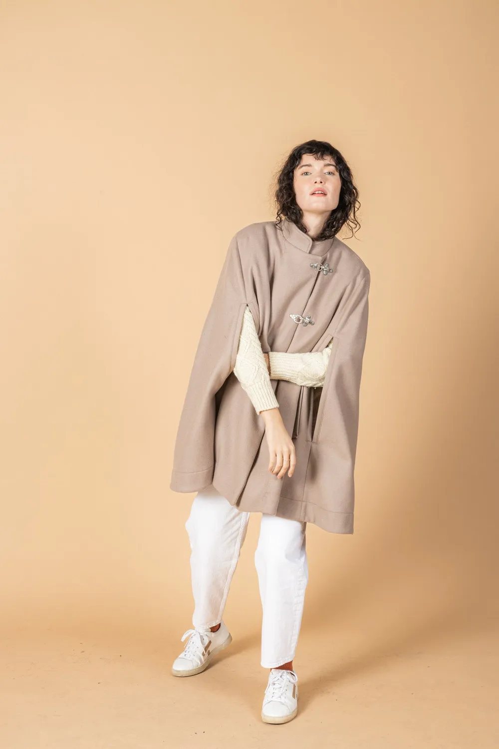 Soubacq Odeon cape laine alpaga beige