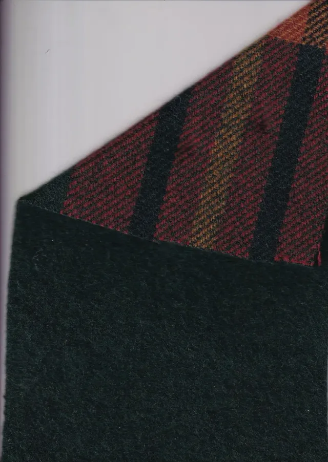 Hollington drap de laine double face tissu vert tartan 5 m