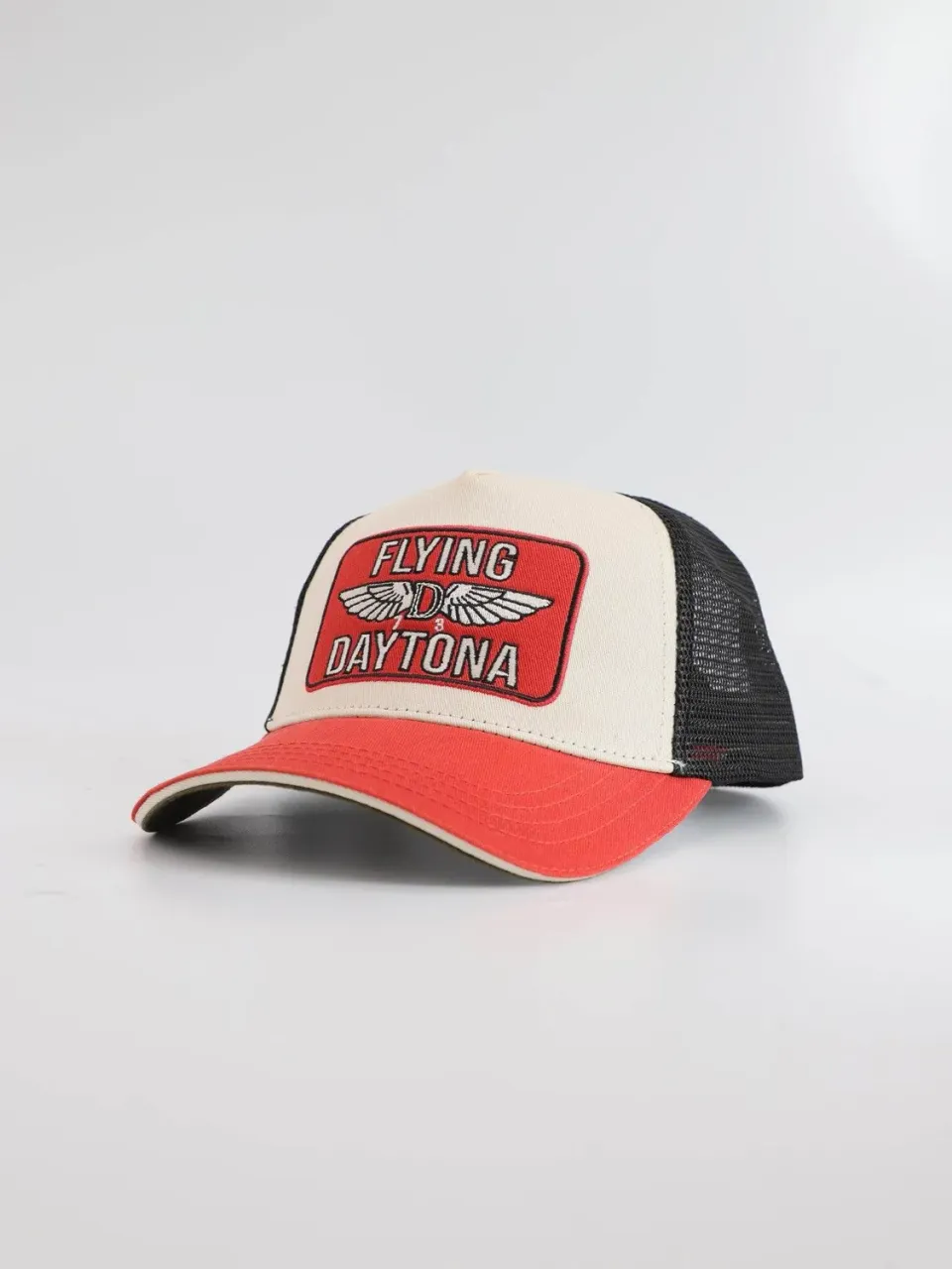 Daytona Cherry casquette trucker offwhite brodée