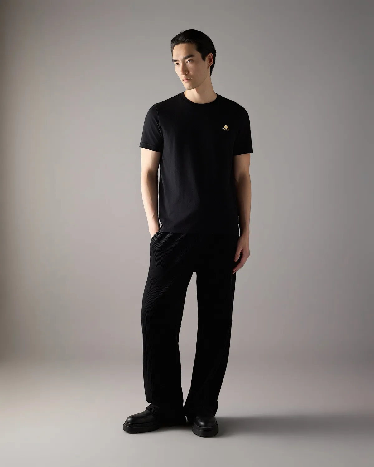 Moose Knuckles Crescent T-Shirt Homme Noir Coton Luxe