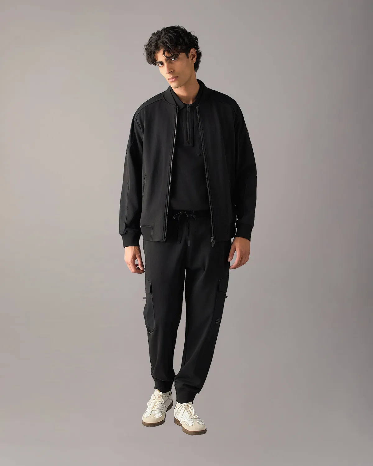Moose Knuckles Dalon Cargo Joggers pantalon noir poches