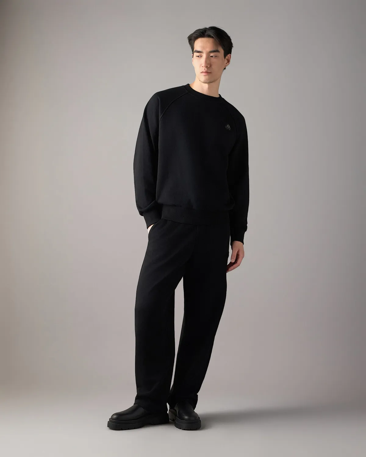 Moose Knuckles Yul sweat col rond noir coton