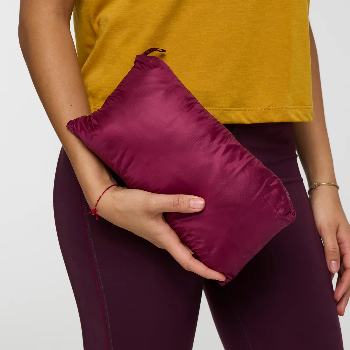 Cotopaxi Capa Hybrid doudoune femme Jam/Fig isolante