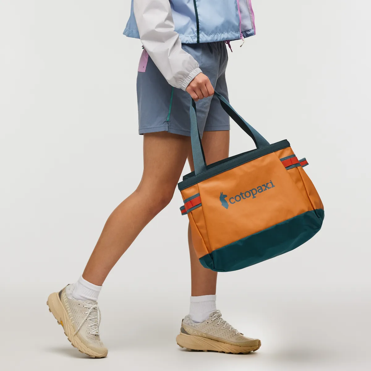 Cotopaxi Allpa 30L sac tote kaki poches multiples