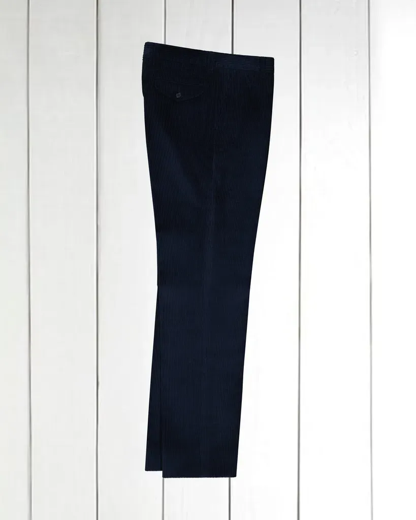 Hollington Jules pantalon marine velours coupe large