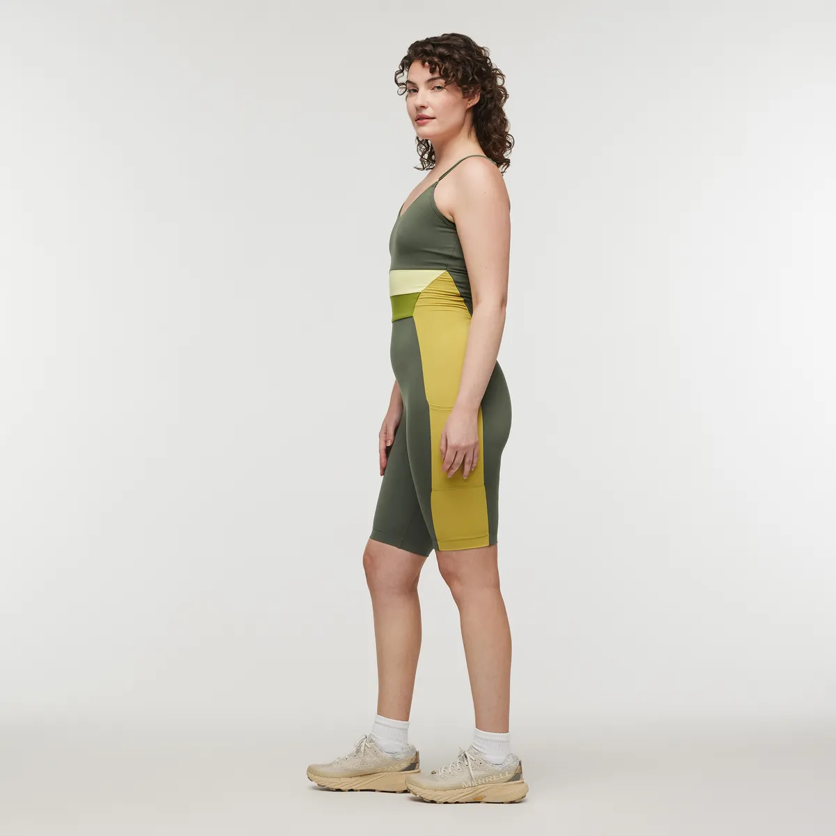 Cotopaxi Muevo bodysuit femme sport recyclé