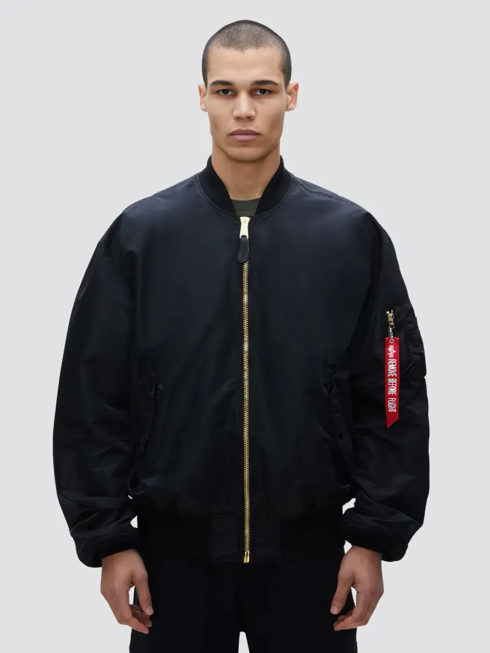 Alpha Industries L-2B Loose bomber noir nylon réversible