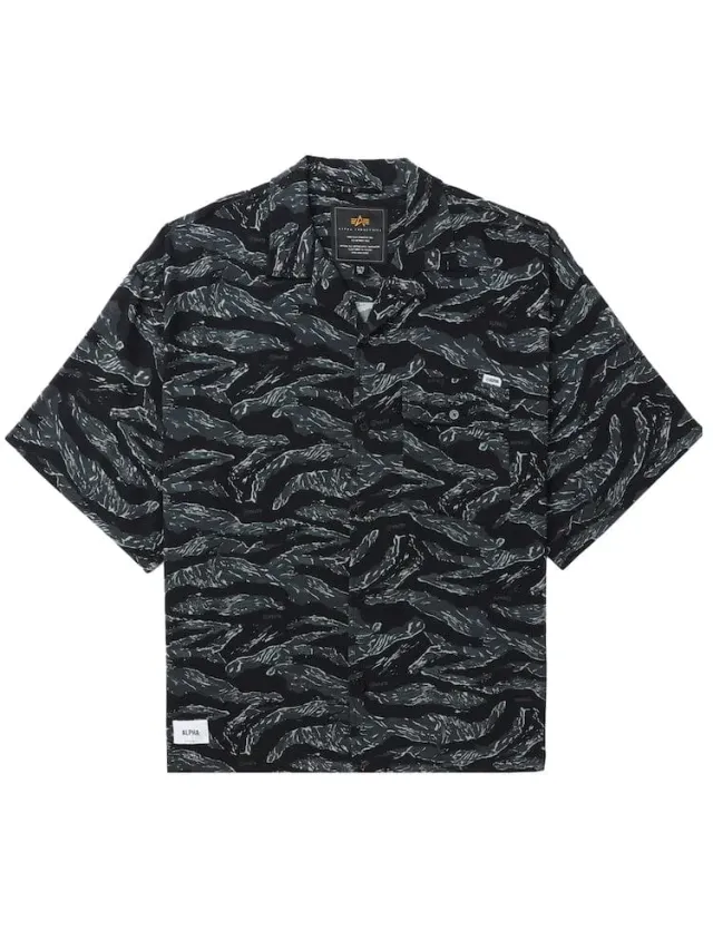 Alpha Industries Army Hawaii chemise black camo rayonne