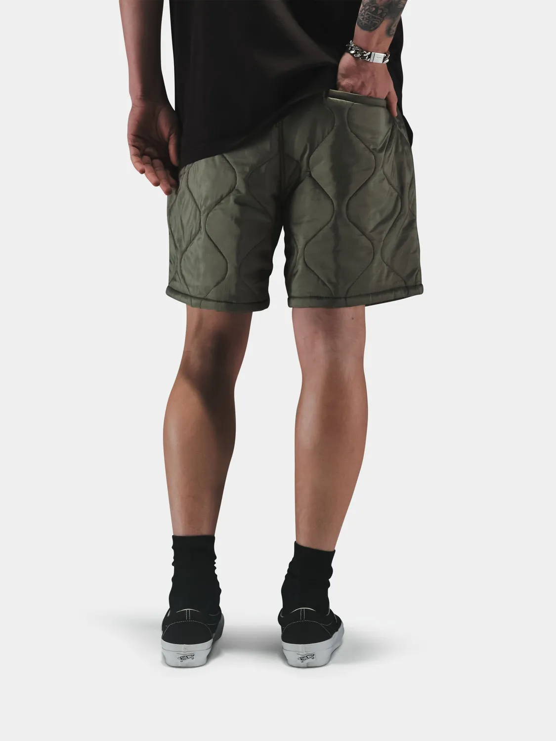 Alpha Industries Relaxed Quilted short nylon vert olive