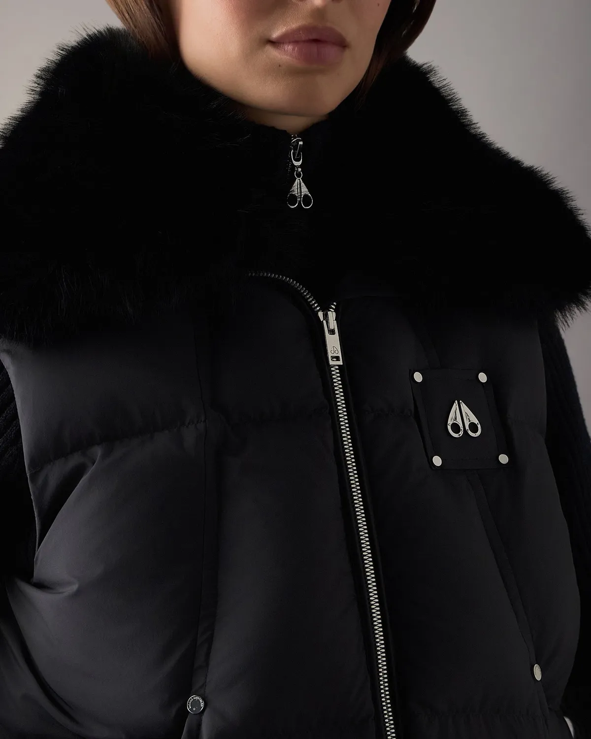 Moose Knuckles Everest Gilet duvet noir col fourrure