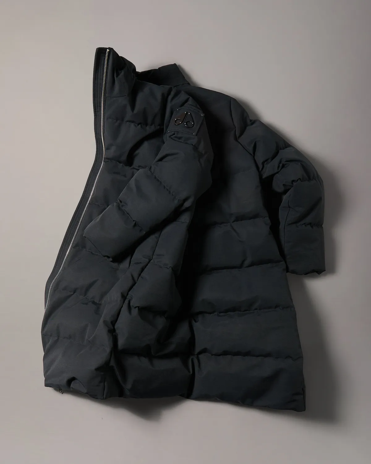 Moose Knuckles Banff parka duvet noir mi-longue