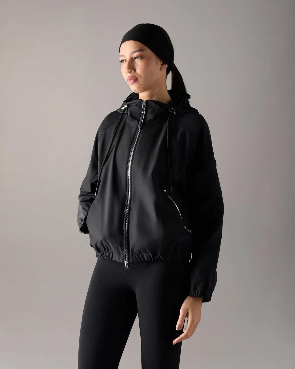 Moose Knuckles Elevate Veste capuche noire légère