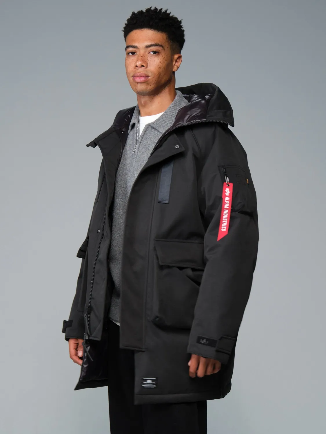 Alpha Industries Sergeant parka duvet noire genoux hiver