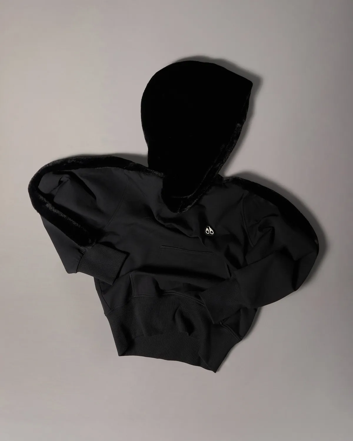 Moose Knuckles Mixed Media Bunny Hoodie sweat noir chaud