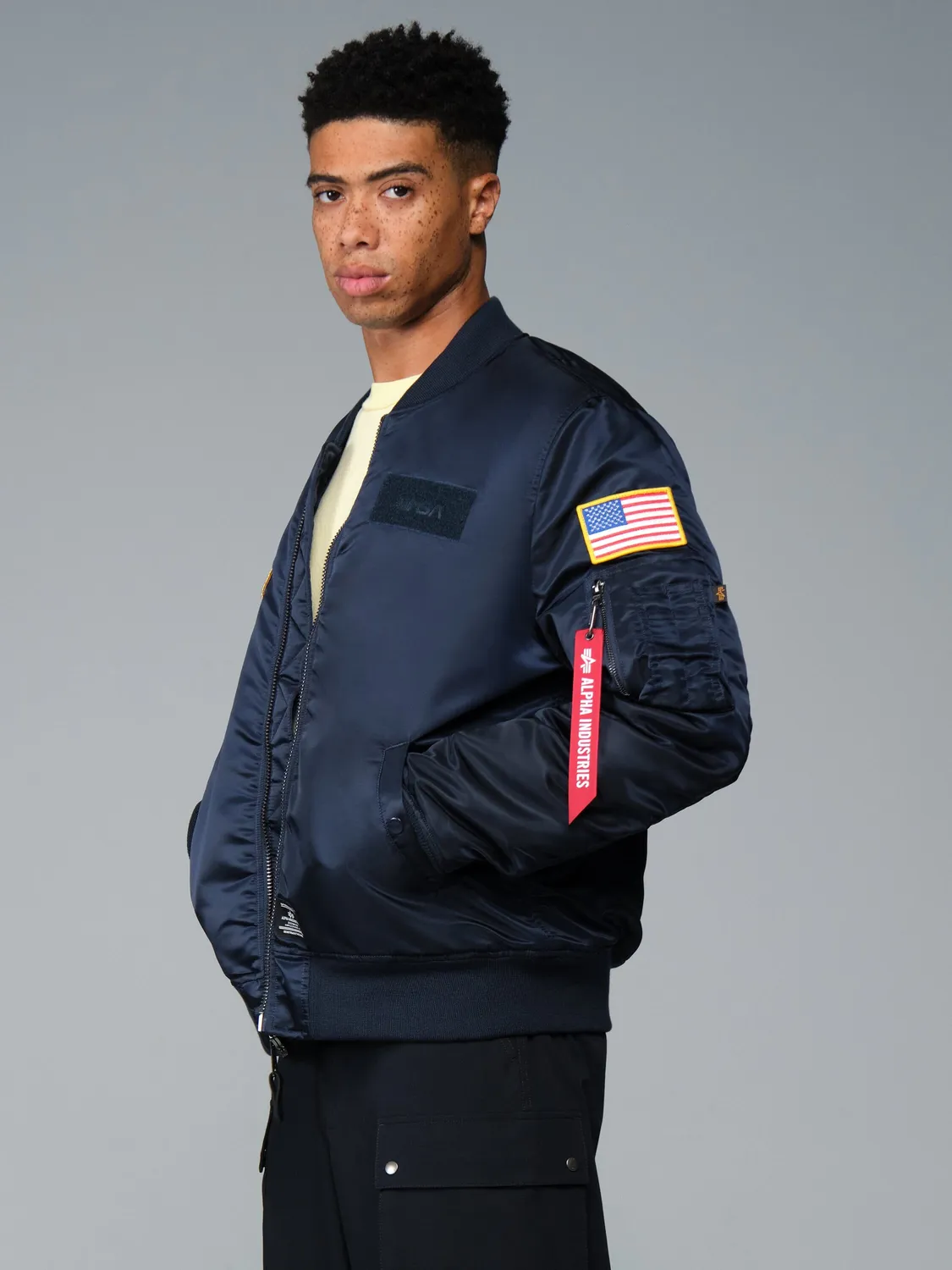 Alpha Industries MA-1 NASA bomber Replica Blue patchs