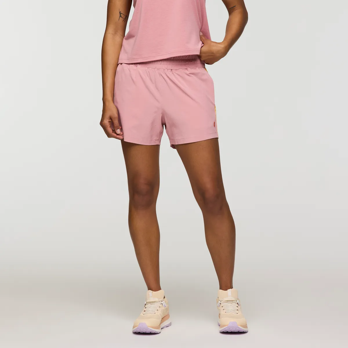 Cotopaxi Cambio Short femme rose polyester recyclé 4 pouces