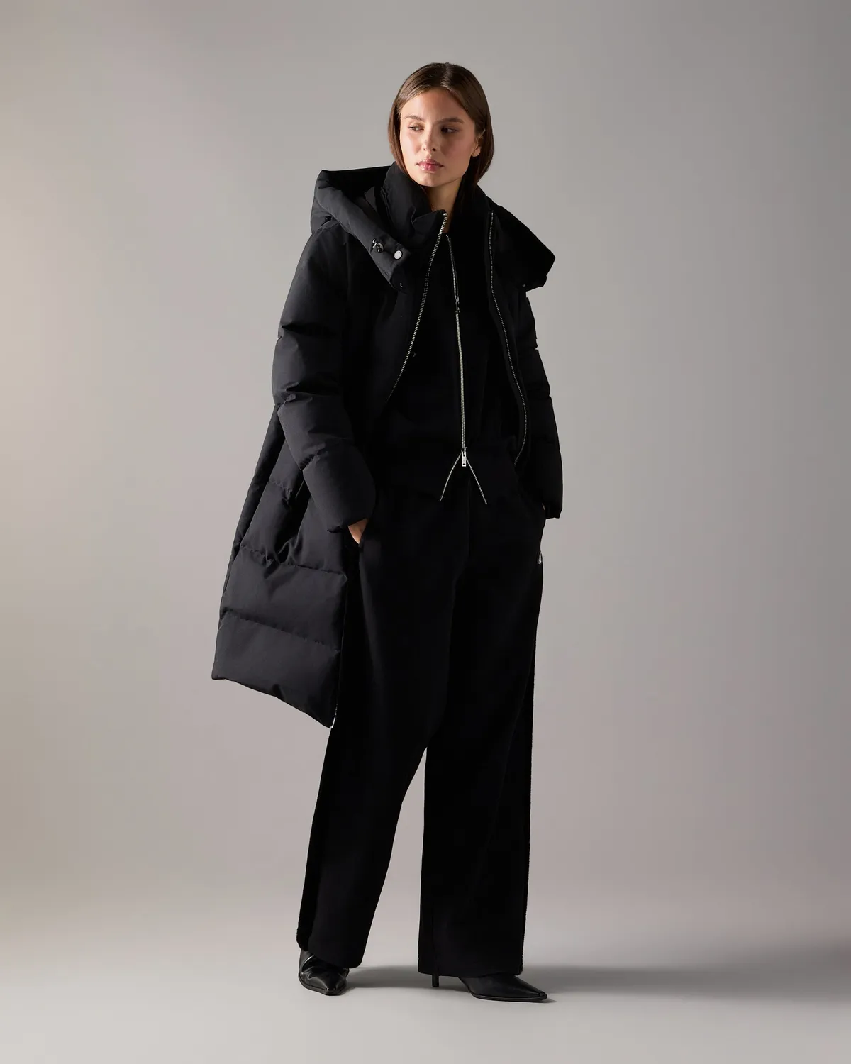 Moose Knuckles Banff parka duvet noir mi-longue