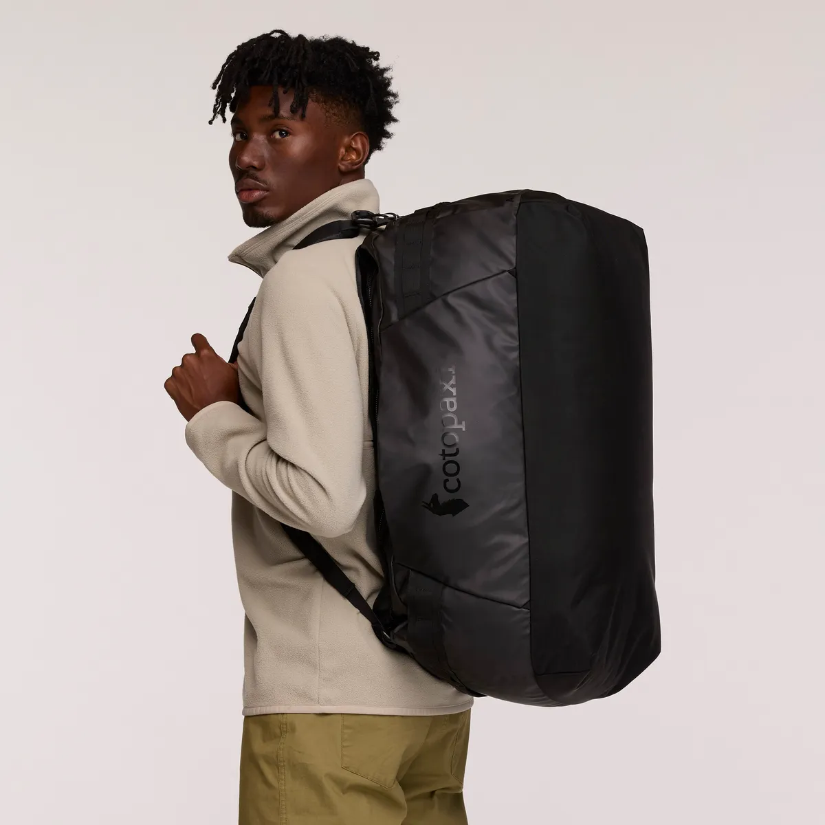 Cotopaxi Allpa Getaway duffel 70L Crimson