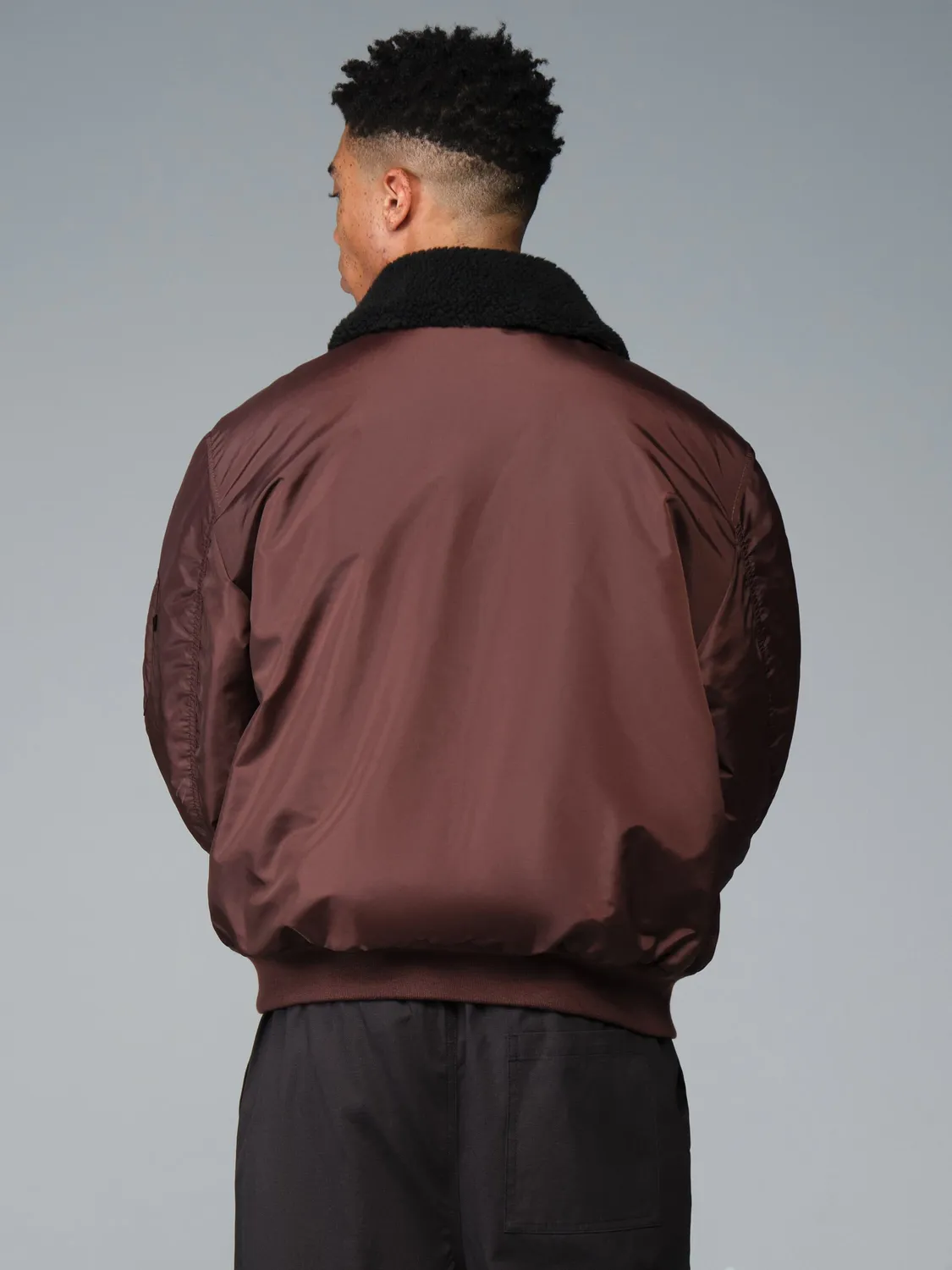 Alpha Industries CWU 45/P Oxford Sherpa bomber cocoa